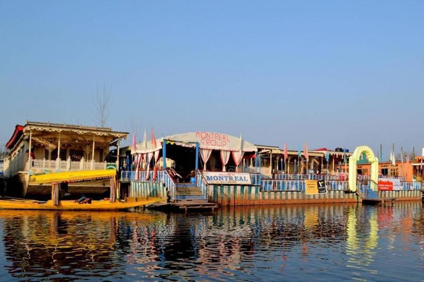 Готель Montreal Group Of Houseboats Срінагар Екстер'єр фото